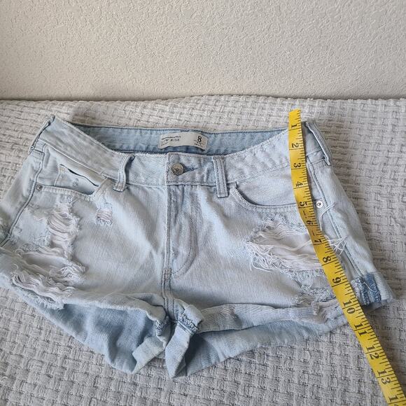 American Eagle Outfitters Blue Distressed Jean Shorts Size 8 29W - Picture 10 of 11